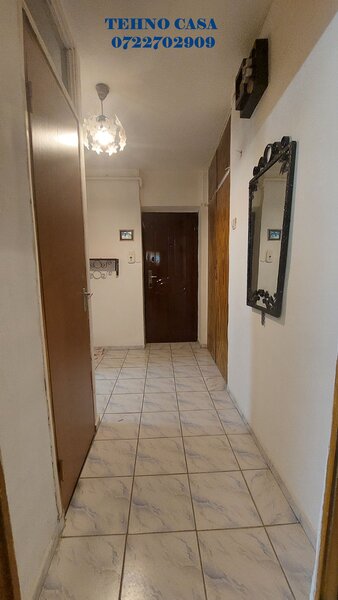 Calea Vitan, stradal, apropiere intersectie Mihai Bravu